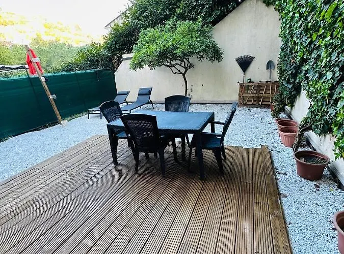 Avec Jardin Daire *
