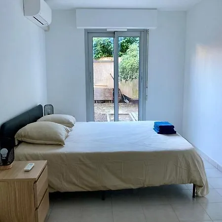 Avec Jardin דירה *